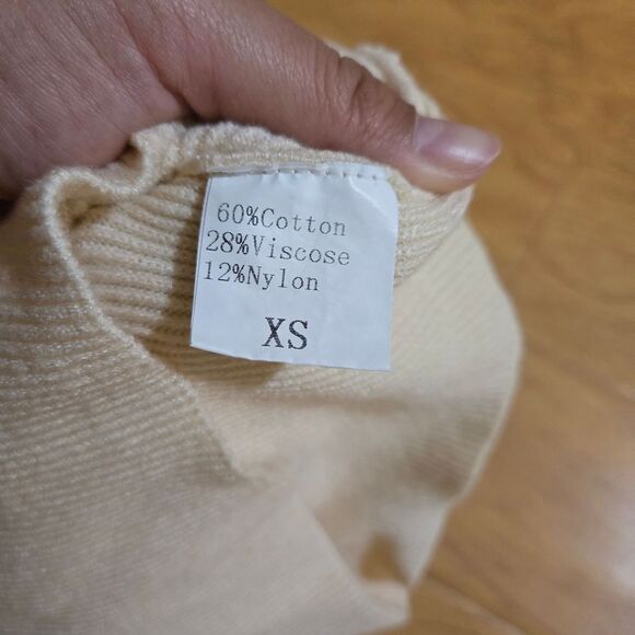 Cream Strapless Knit Top- XS - Picture 3 of 3